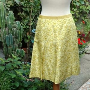 Banana Republic chartreuse & wht silk skirt